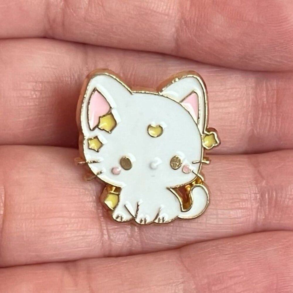 Sailor Moon Chibi Artemis White Cat Enamel Pin